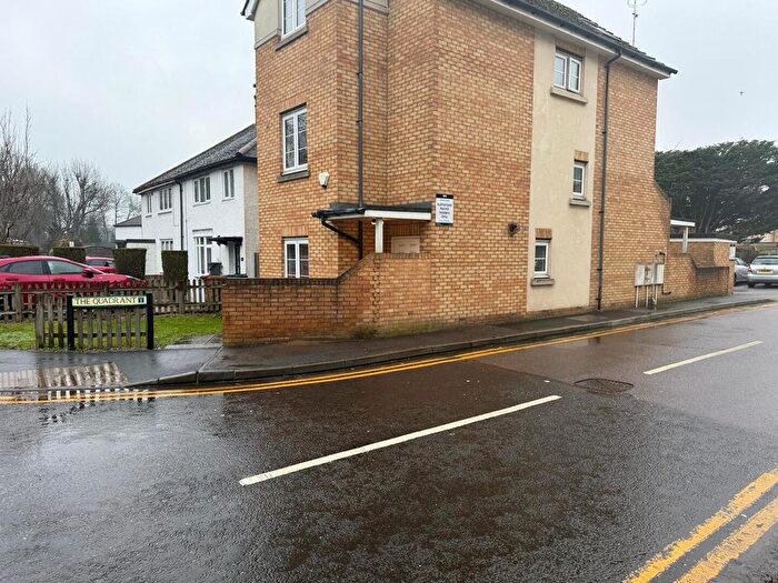 1 Bedroom Flat To Rent In Park Road, Rickmansworth, WD3