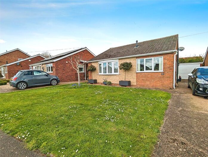 3 Bedroom Bungalow To Rent In Rivehall Avenue, Welton, Lincoln, LN2