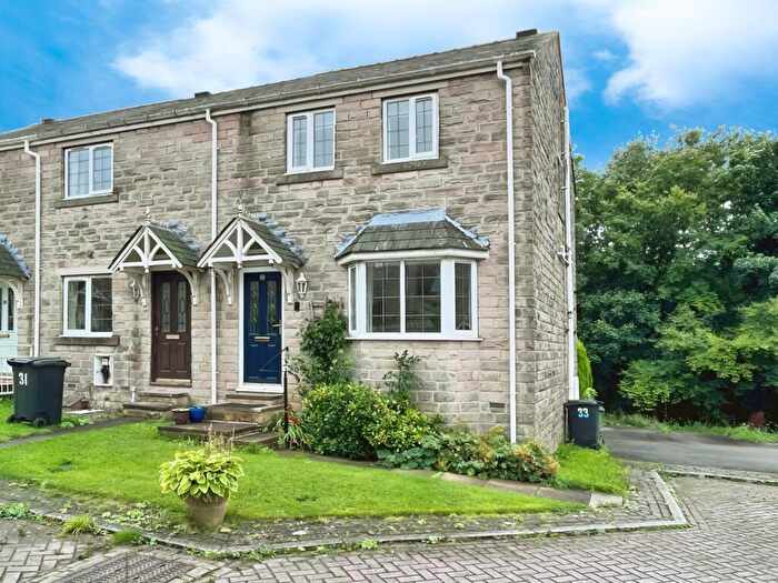 3 Bedroom End Of Terrace House For Sale In Chiserley Gardens, Wadsworth, Hebden Bridge, HX7