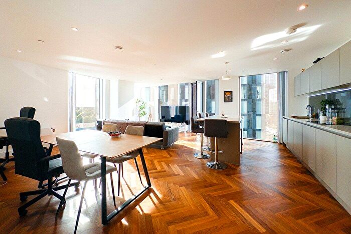 3 Bedroom Apartment To Rent In Owen Street, Deansgate Square, Manchester, Greater Manchester, M15
