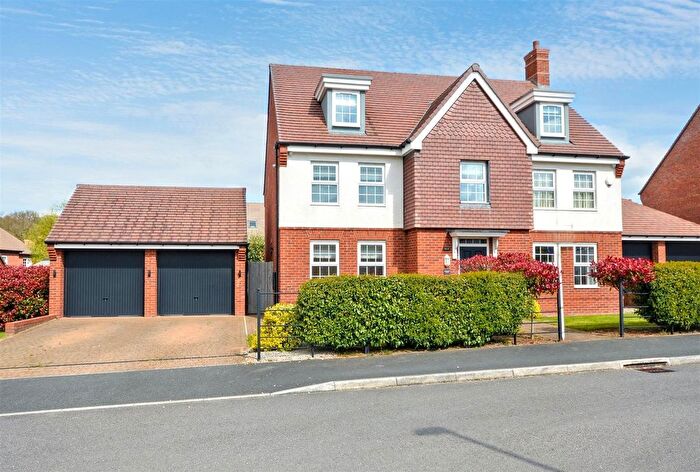 5 Bedroom Detached House For Sale In Josiah Drive, Barlaston, Stoke-On-Trent, ST12