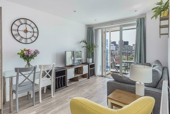 1 Bedroom Apartment To Rent In Katie Court, East City Point, E16