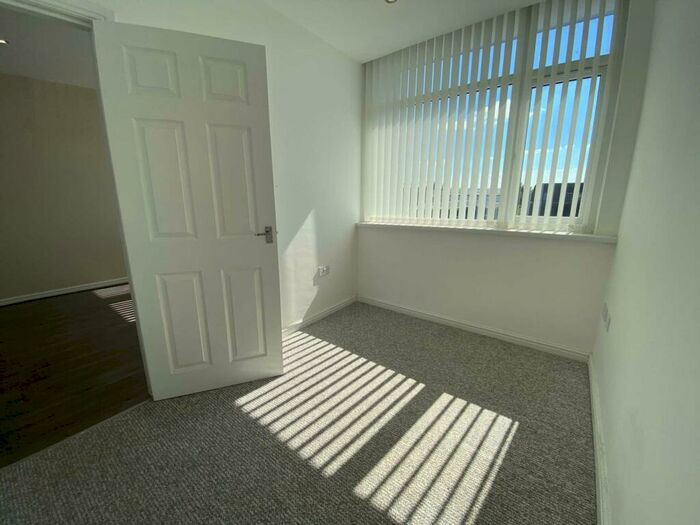 2 Bedroom Apartment To Rent In Westway, Liverpool, L31
