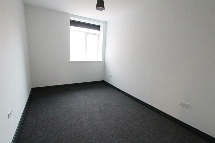 1 Bedroom Flat To Rent In Hazelwood Road, Northampton, Northampton, NN1
