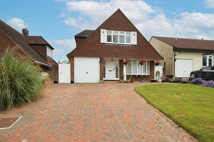 4 Bedroom Detached House For Sale In Nine Ashes Road, Stondon Massey, Brentwood, CM15