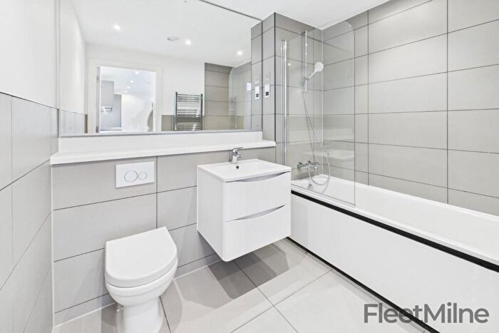 2 Bedroom Apartment To Rent In Lionel Street, B3