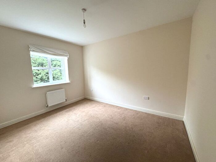 3 Bedroom Town House For Sale In Dacre Way, Preston, PR4