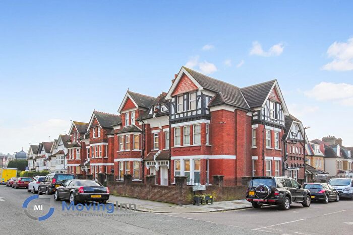 1 Bedroom Flat To Rent In Gleneldon Road, Streatham, SW16