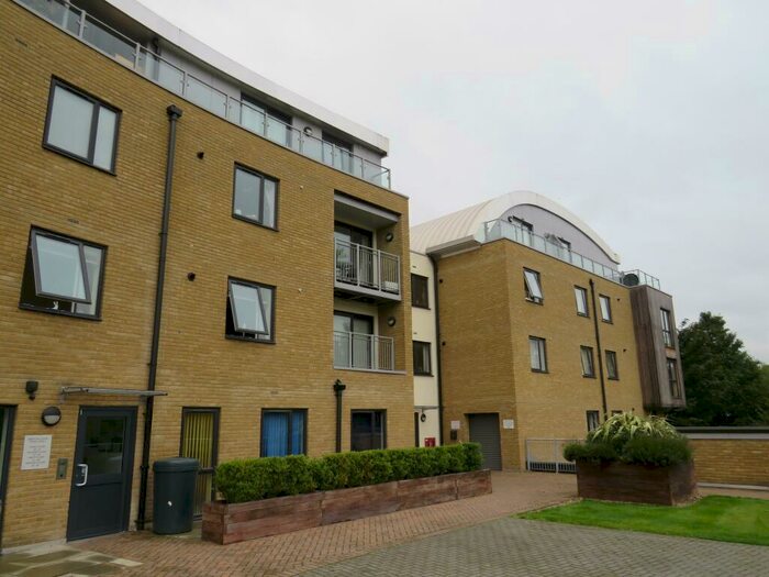 1 Bedroom Apartment To Rent In Smeaton Court, Hertford, SG13