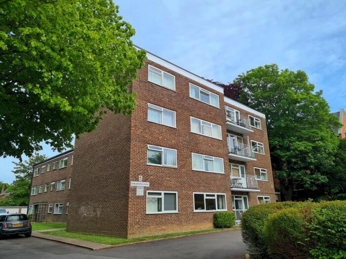 1 Bedroom Flat To Rent In Hulse Road, Southampton, SO15