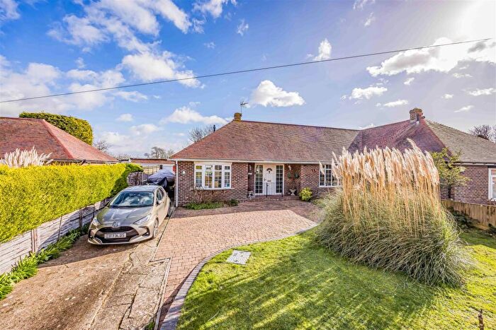4 Bedroom Bungalow For Sale In St. Peters Road, Hayling Island, PO11