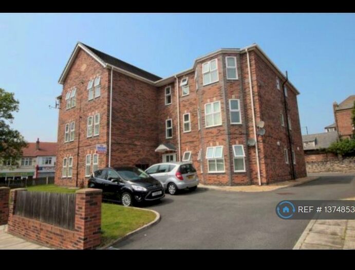 2 Bedroom Flat To Rent In Woodland Rd, Wirral, CH42