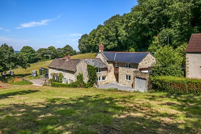 5 Bedroom Detached House For Sale In Sutton Row, Sutton Mandeville, Salisbury, Wiltshire, SP3