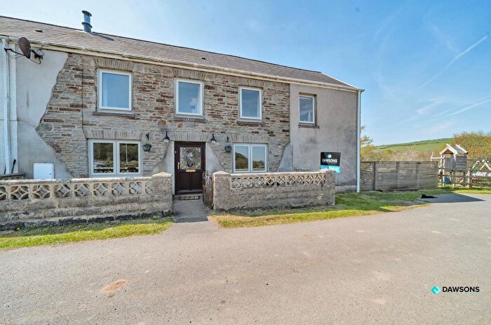 4 Bedroom Property For Sale In Carmarthen Road, Fforest, Pontarddulais, Swansea, SA4