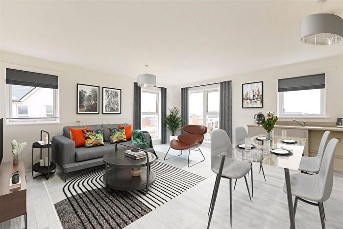 2 Bedroom Flat For Sale In Wrestwood Road, Bexhill-On-Sea, East Sussex, TN40