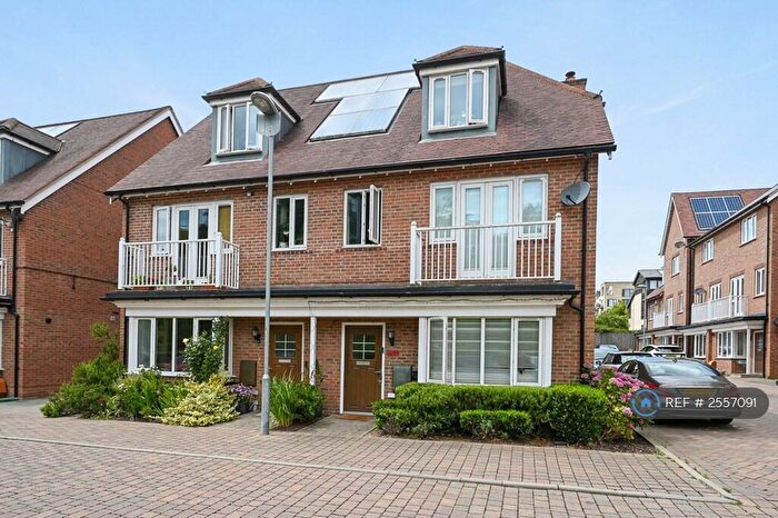 4 Bedroom Semi-Detached House To Rent In David Wildman Lane, London, NW7