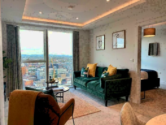 2 Bedroom Apartment To Rent In Angel Gardens, Manchester, M4