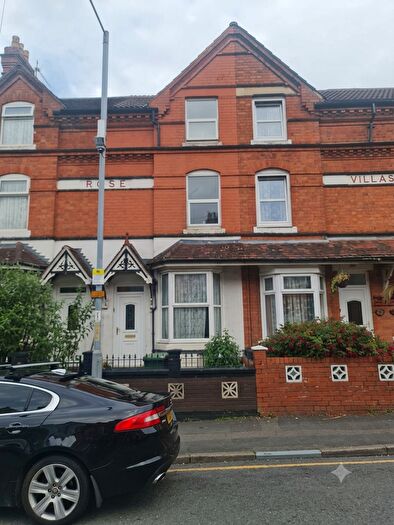 3 Bedroom Terraced House For Sale In Mount Pleasant, Redditch, B97