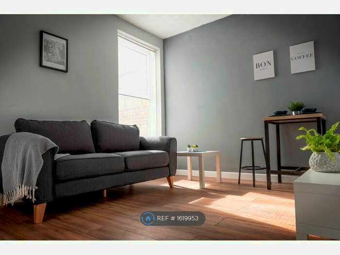 4 Bedroom Terraced House To Rent In Guildford Road, Portsmouth, PO1