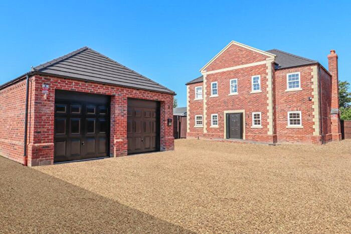 4 Bedroom Detached House For Sale In West Winch, PE33