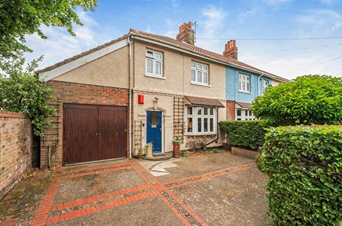 3 Bedroom End Of Terrace House For Sale In C Bracondale, Norwich, Norfolk, NR1