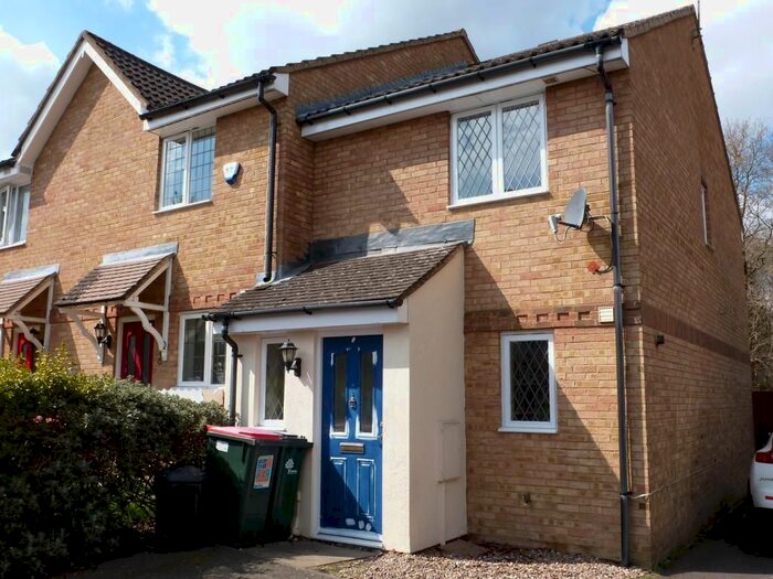 2 Bedroom End Of Terrace House To Rent In Holder Road, Maidenbower, Crawley RH10