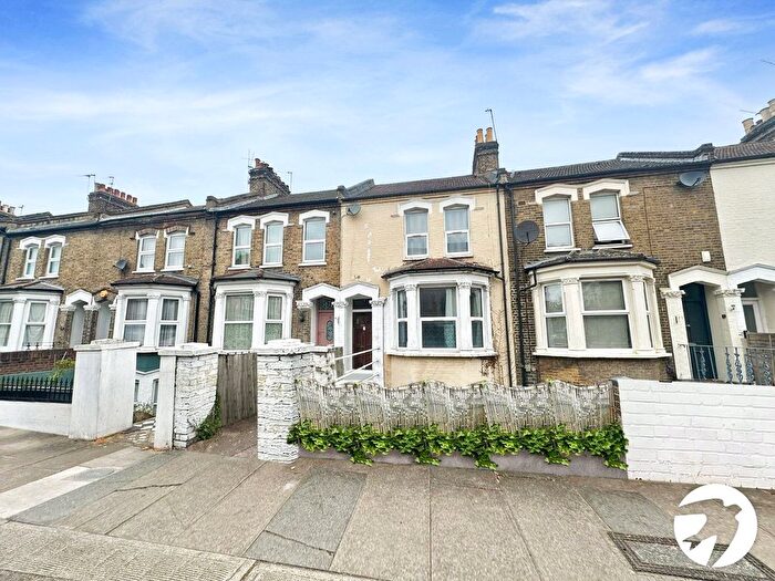 1 Bedroom Flat To Rent In Herbert Road, London, SE18