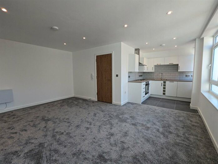 2 Bedroom Apartment To Rent In Queen Anne House, Queen Anne Street, Southport, Merseyside, Pr, PR8