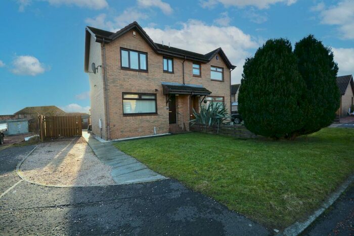 3 Bedroom Semi-Detached House For Sale In Fernlea Avenue, Mauchline, KA5