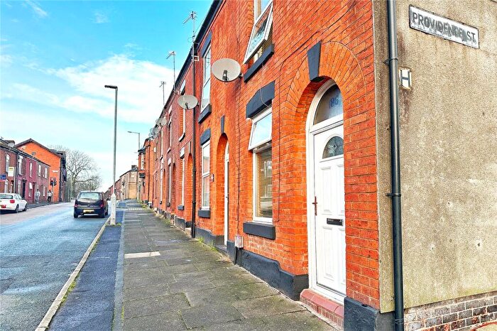 2 Bedroom End Of Terrace House For Sale In Curzon Road, Ashton-under-Lyne, Greater Manchester, OL6