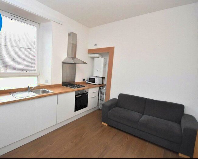 1 Bedroom Flat To Rent In Menzies Road, Torry, Aberdeen, AB11