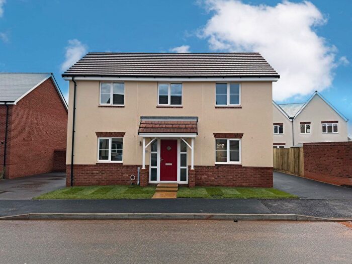 4 Bedroom Detached House To Rent In Rowland Way, Exeter, EX2