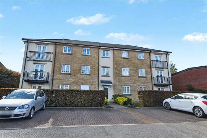 1 Bedroom Apartment For Sale In Seven Hills Point, Albert Road, Morley, Leeds, West Yorkshire, LS27