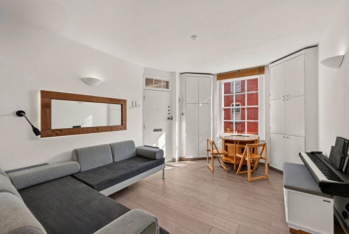 2 Bedroom Flat To Rent In Sheridan Buildings, Martlett Court, WC2B