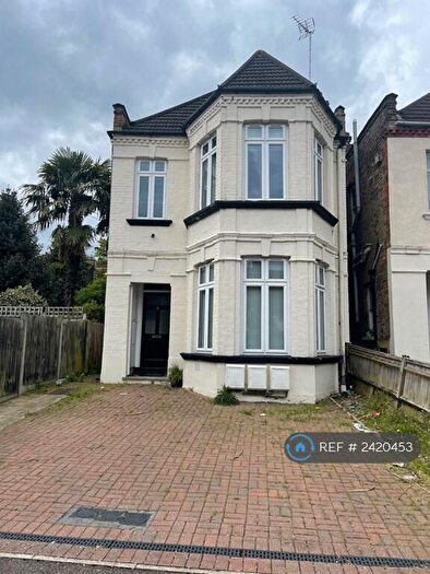 1 Bedroom Flat To Rent In Kenton Avenue, Harrow, HA1