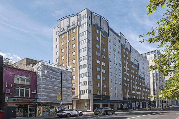1 Bedroom Flat For Sale In Skyline Plaza Building, Commercial Road, Aldgate, London, E1