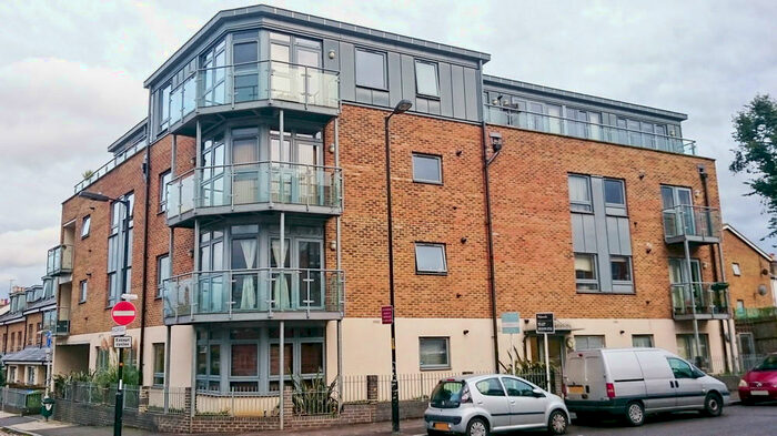 2 Bedroom Flat To Rent In Claude Monet Court, Underhill Road, London, SE22