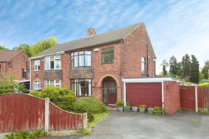 3 Bedroom Semi Detached House For Sale In Breedon Avenue, Littleover, Derby, Derbyshire, DE23
