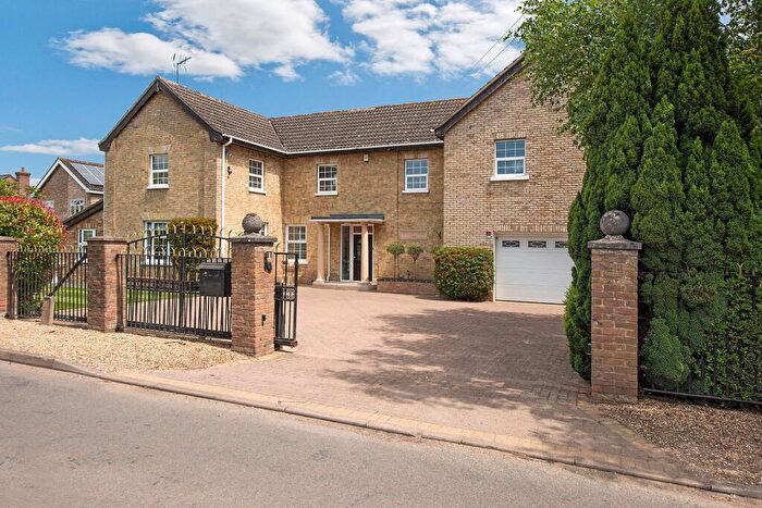 5 Bedroom Detached House For Sale In Station Farm, Wisbech St. Mary Sat Nav, PE13