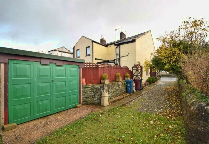 2 Bedroom End Of Terrace House For Sale In Chorlton Terrace, Barrow, Clitheroe, Lancashire, BB7
