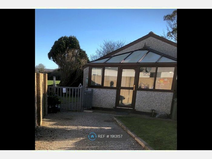 3 Bedroom Bungalow To Rent In Penhale Road, Carnhell Green, Camborne, TR14