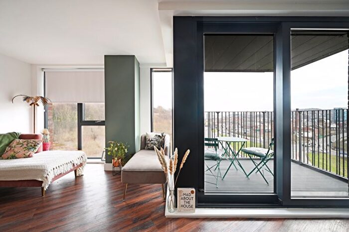 2 Bedroom Flat For Sale In Great Central, Kelham, Sheffield, S3