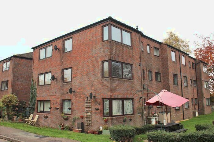 1 Bedroom Apartment To Rent In Greyhound Close, Ash, GU12