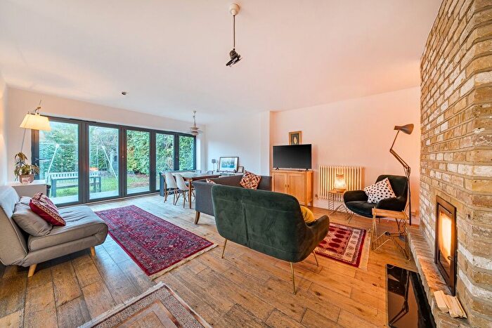 4 Bedroom End Terrace House For Sale In Lanbury Road, London, SE15
