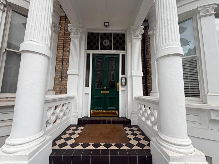 1 Bedroom Semi-Detached House To Rent In Sinclair Road, London, W14