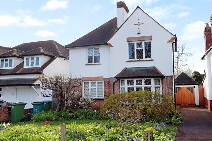3 Bedroom Detached House For Sale In Thames Ditton, KT7