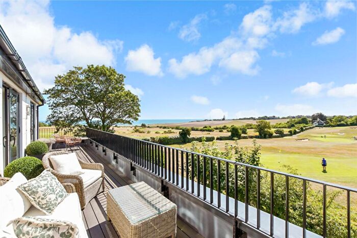 3 Bedroom Flat For Sale In Convent Road, Broadstairs, Kent, CT10
