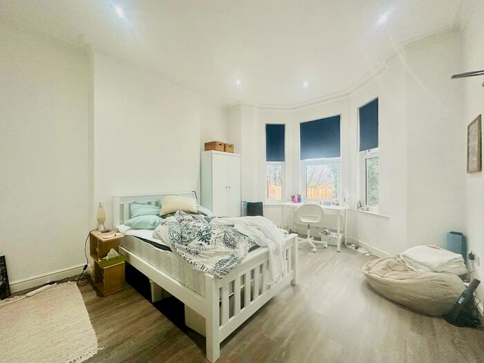 1 Bedroom Apartment To Rent In Park Road, Nottingham, NG7