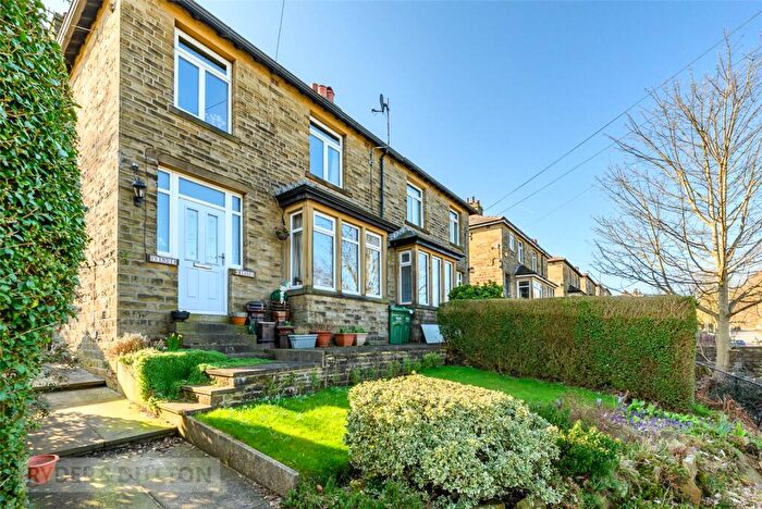 3 Bedroom Semi Detached House For Sale In Sowerby New Road, Sowerby Bridge, West Yorkshire, HX6