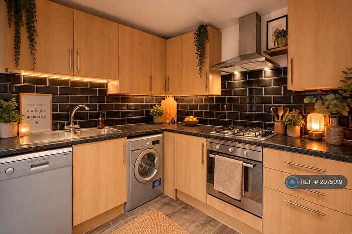 4 Bedroom Maisonette To Rent In Vernon Road, London, E3